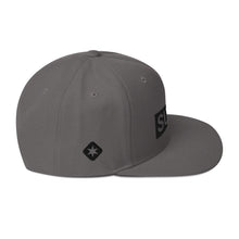 Load image into Gallery viewer, Black Logo Snapback Hat
